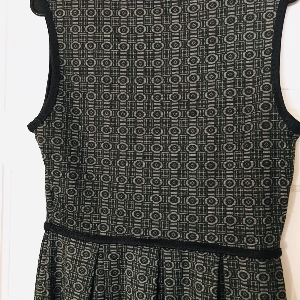Green midi dress (work appropriate)